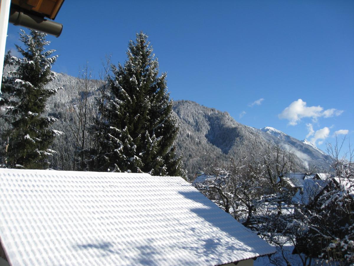 Haus 26 Weissbriach Bed & Breakfast Exterior photo
